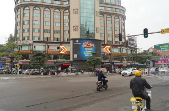 惠州源东国际LED屏广告